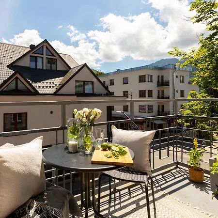 - Witkiewicza 1, * Zakopane