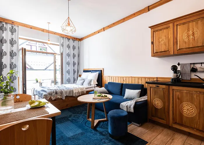 - Witkiewicza 1, דירה זקופאנה